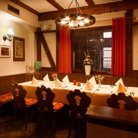 Hotel- Restaurant Zum Hirsch Großenlüder Dış mekan fotoğraf