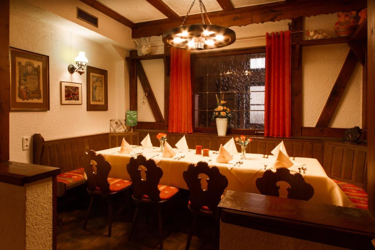 Hotel- Restaurant Zum Hirsch Großenlüder Dış mekan fotoğraf
